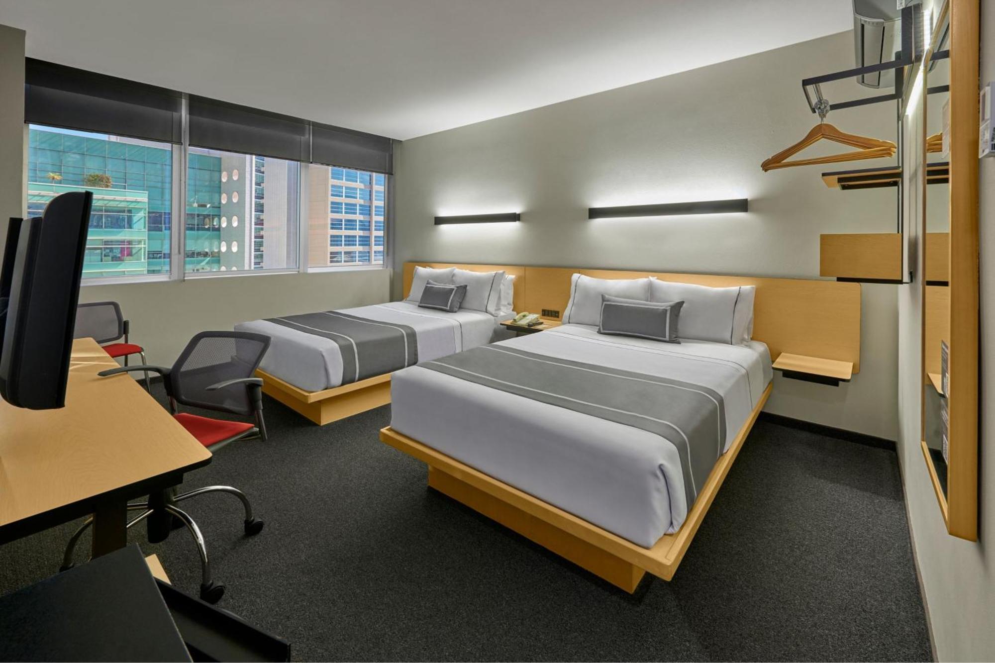 City Express Plus By Marriott Monterrey Nuevo Sur Exterior foto